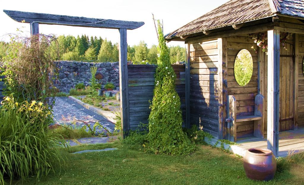 Tertin Kartano Hotel Микели Екстериор снимка