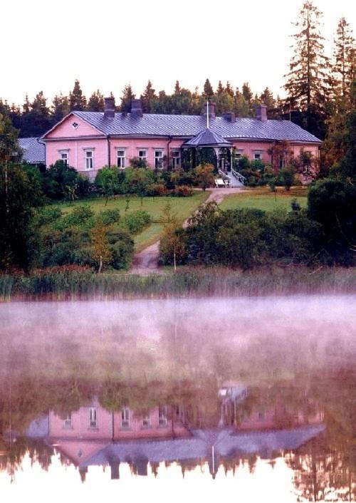 Tertin Kartano Hotel Микели Екстериор снимка